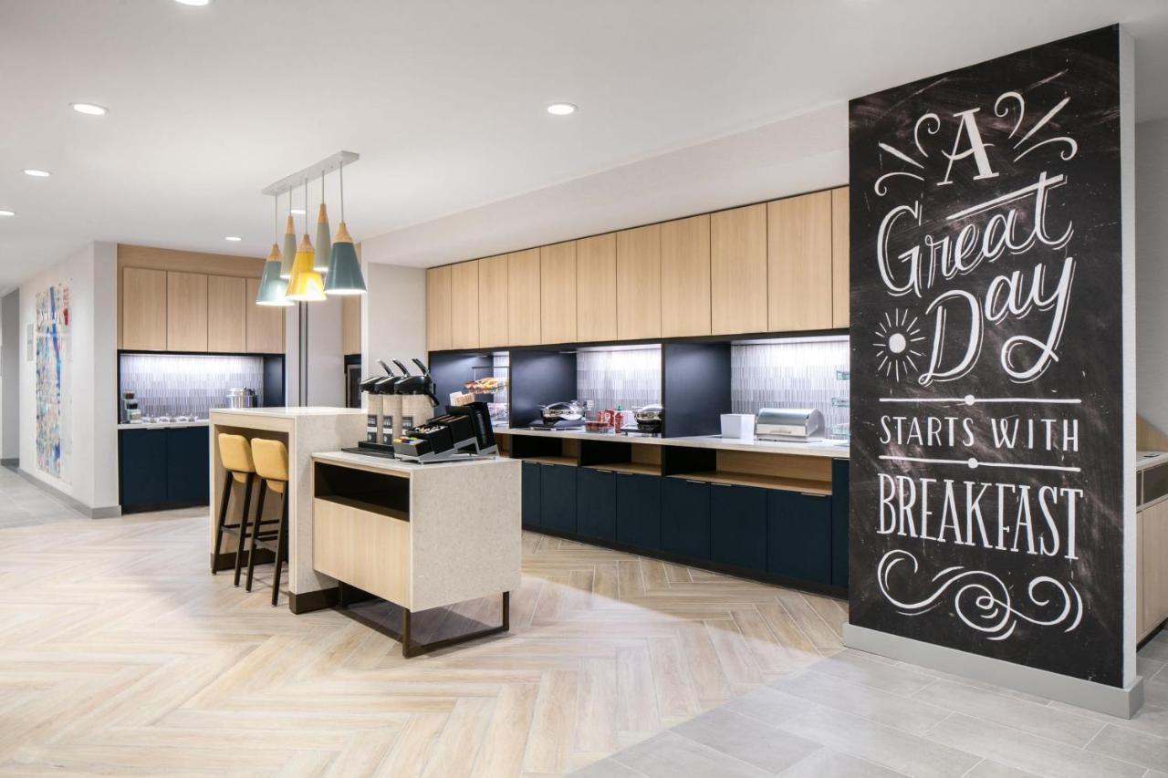 Towneplace Suites By Marriott 奥什科什 外观 照片